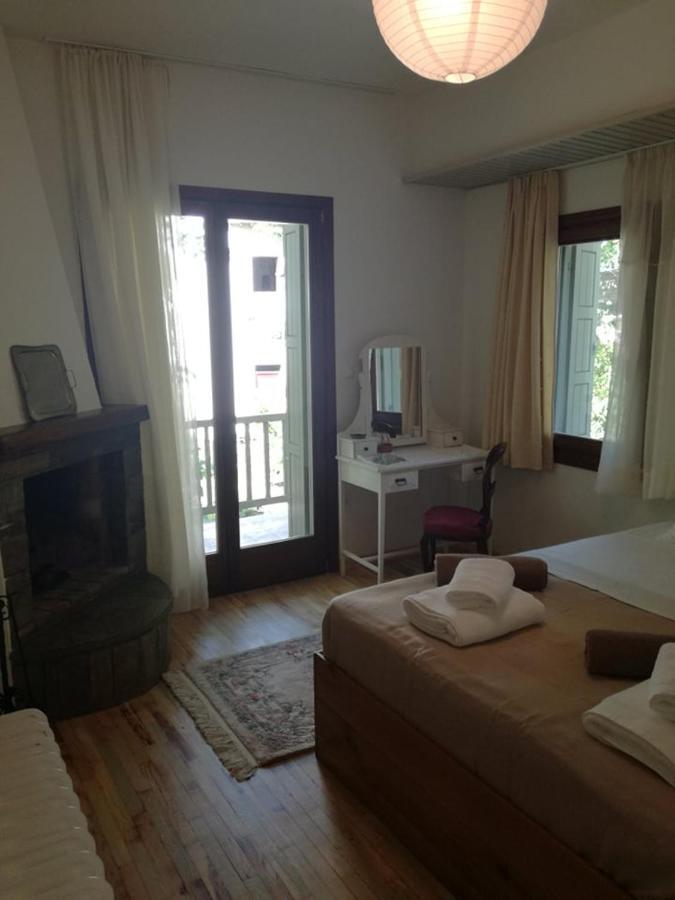 Villa Delux House In Tsangarada à Tsagkarada Extérieur photo